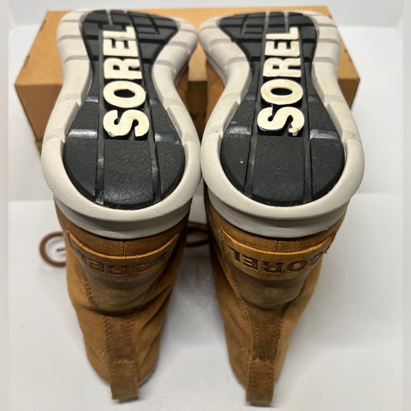 Sorel Women's Kinetic Conquest waterproof boot size 8.5 - Picture 10 of 11